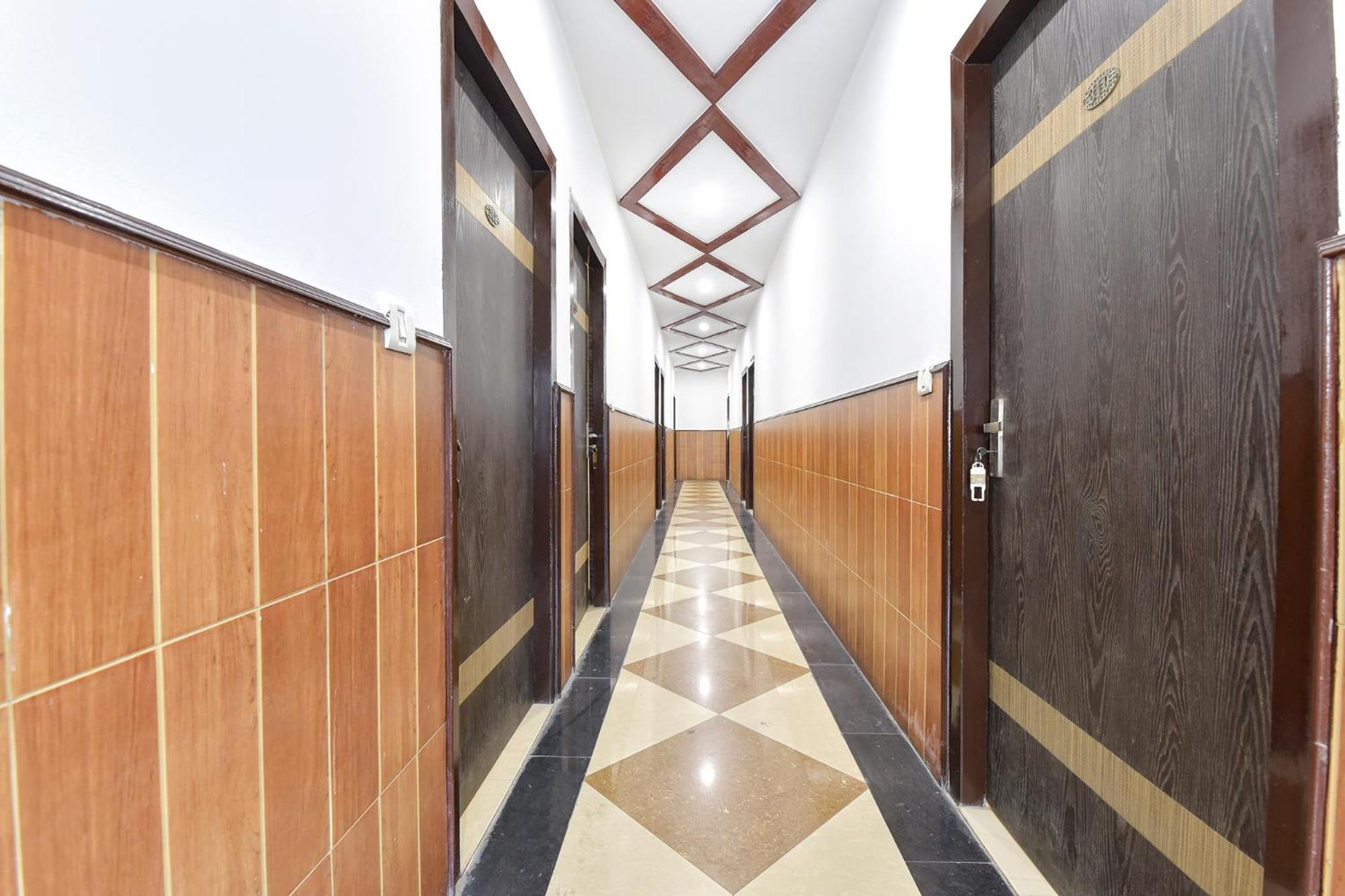 Fabhotel Pearl Haridwār Exteriör bild